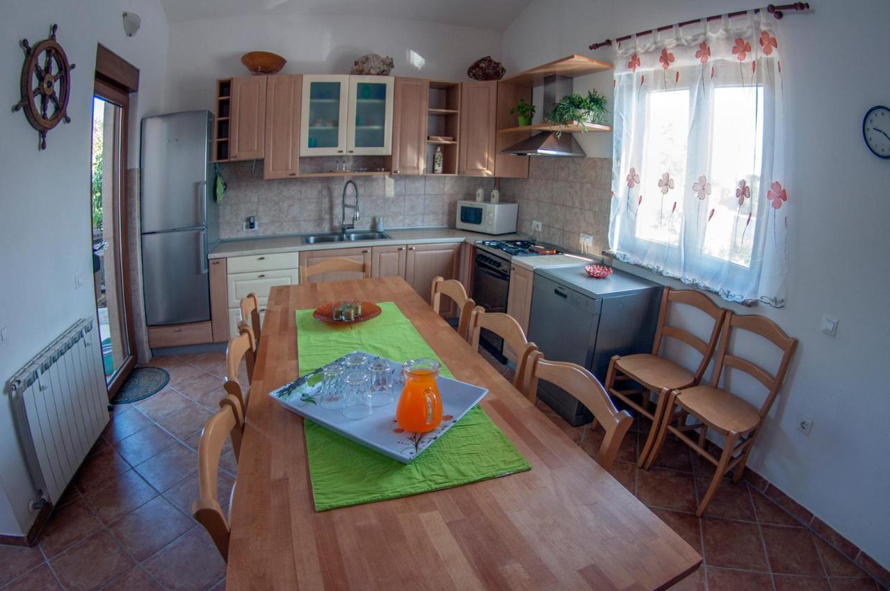 House /Villa Maja Ližnjan Екстериор снимка