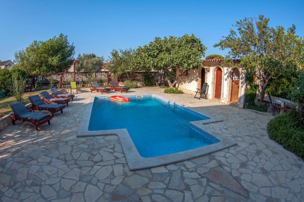 House /Villa Maja Ližnjan Екстериор снимка