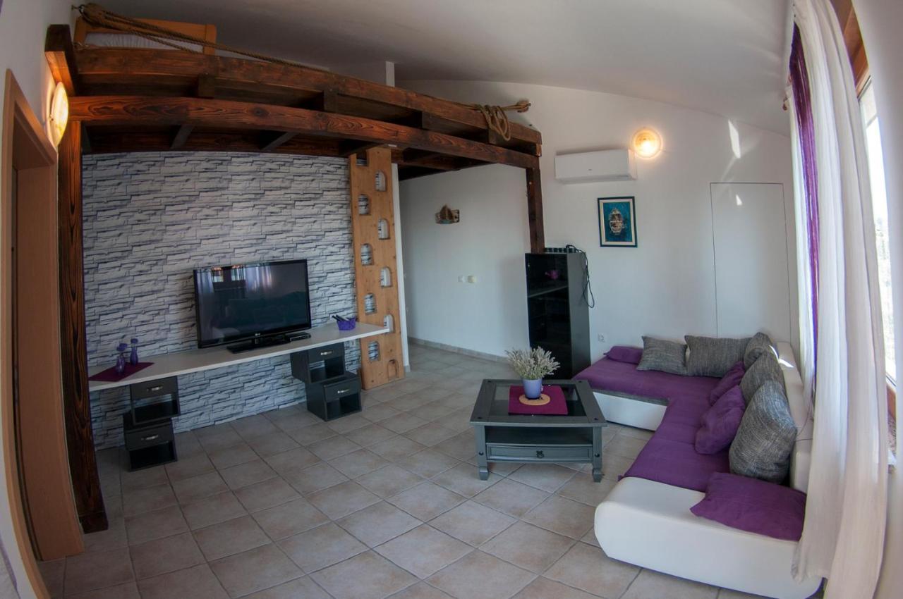 House /Villa Maja Ližnjan Екстериор снимка